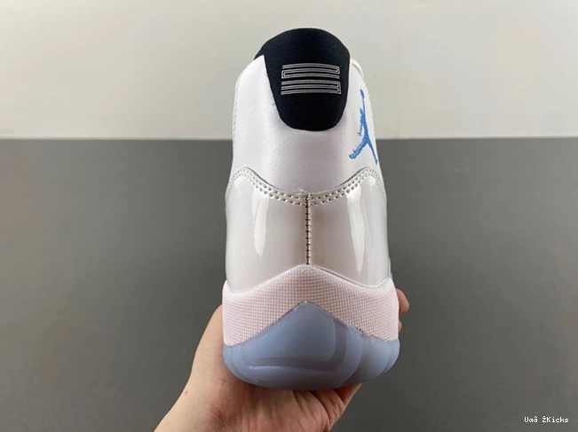 Blue Legend Jordan CT8012-104  692 (2024) 11 TopPick Retro 0725